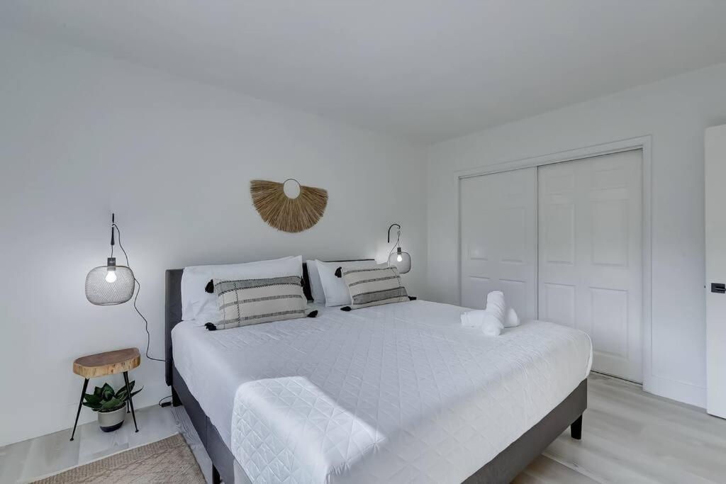 Chic Retreat: 2br Apartment! Appartamento Fort Lauderdale
